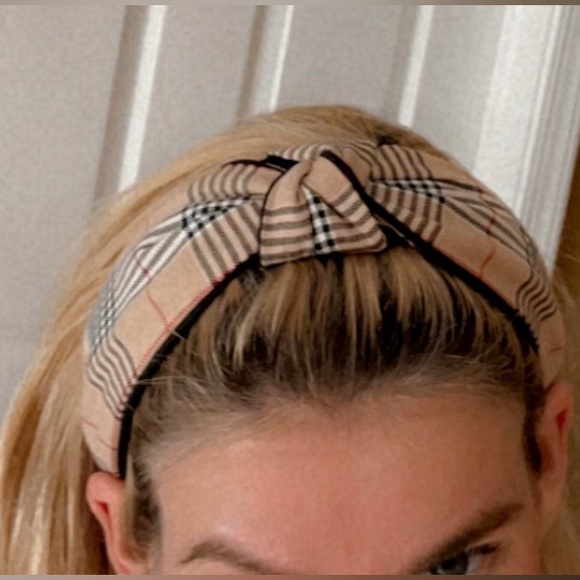 Plaid White, Black, Tan & Red Headband - Picture 7 of 8